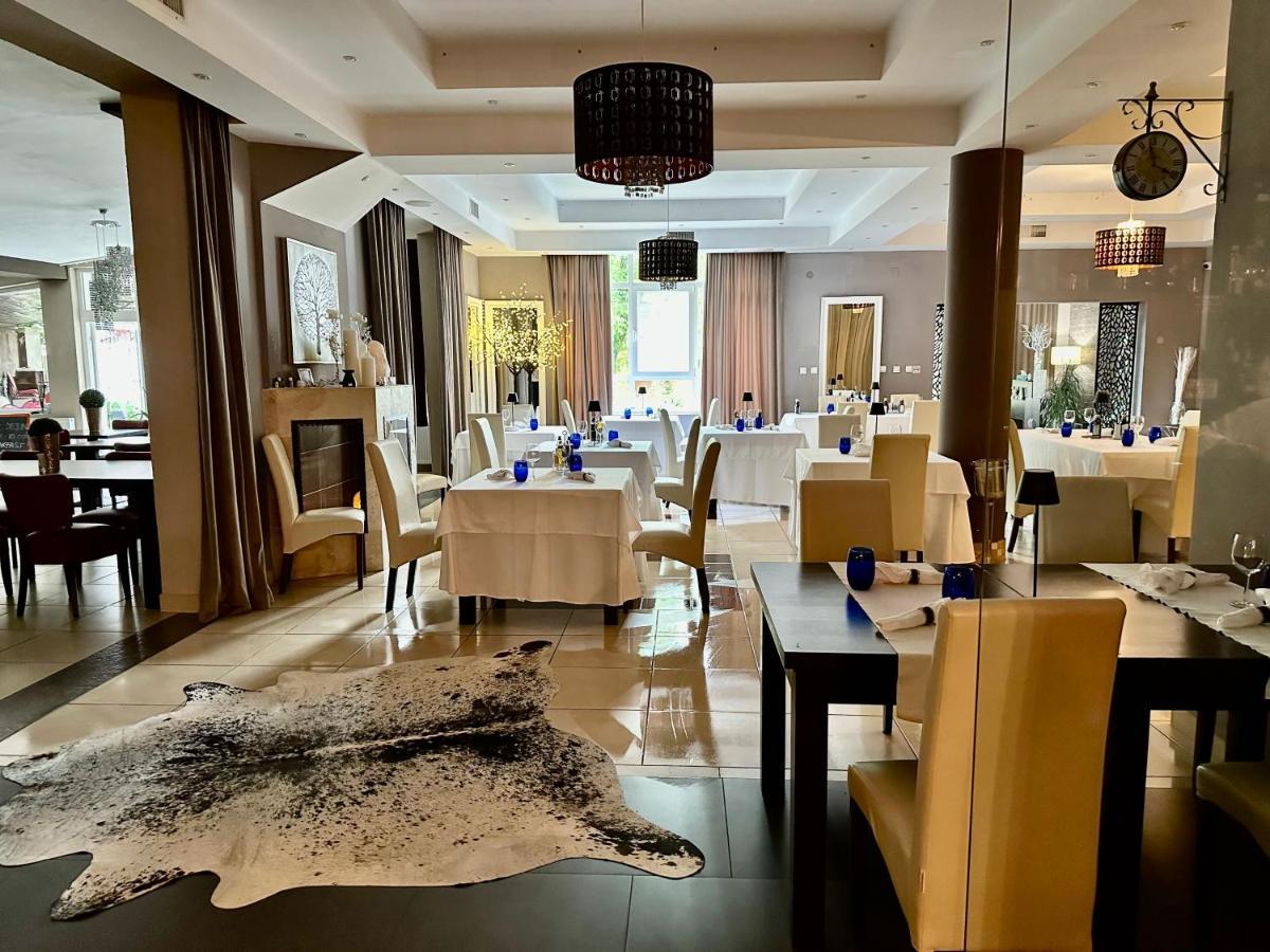 Vila Roca Hotel And Spa Valea Drăganului Eksteriør bilde